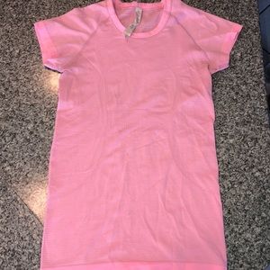 Lululemon - swiftly tech short sleeve crew